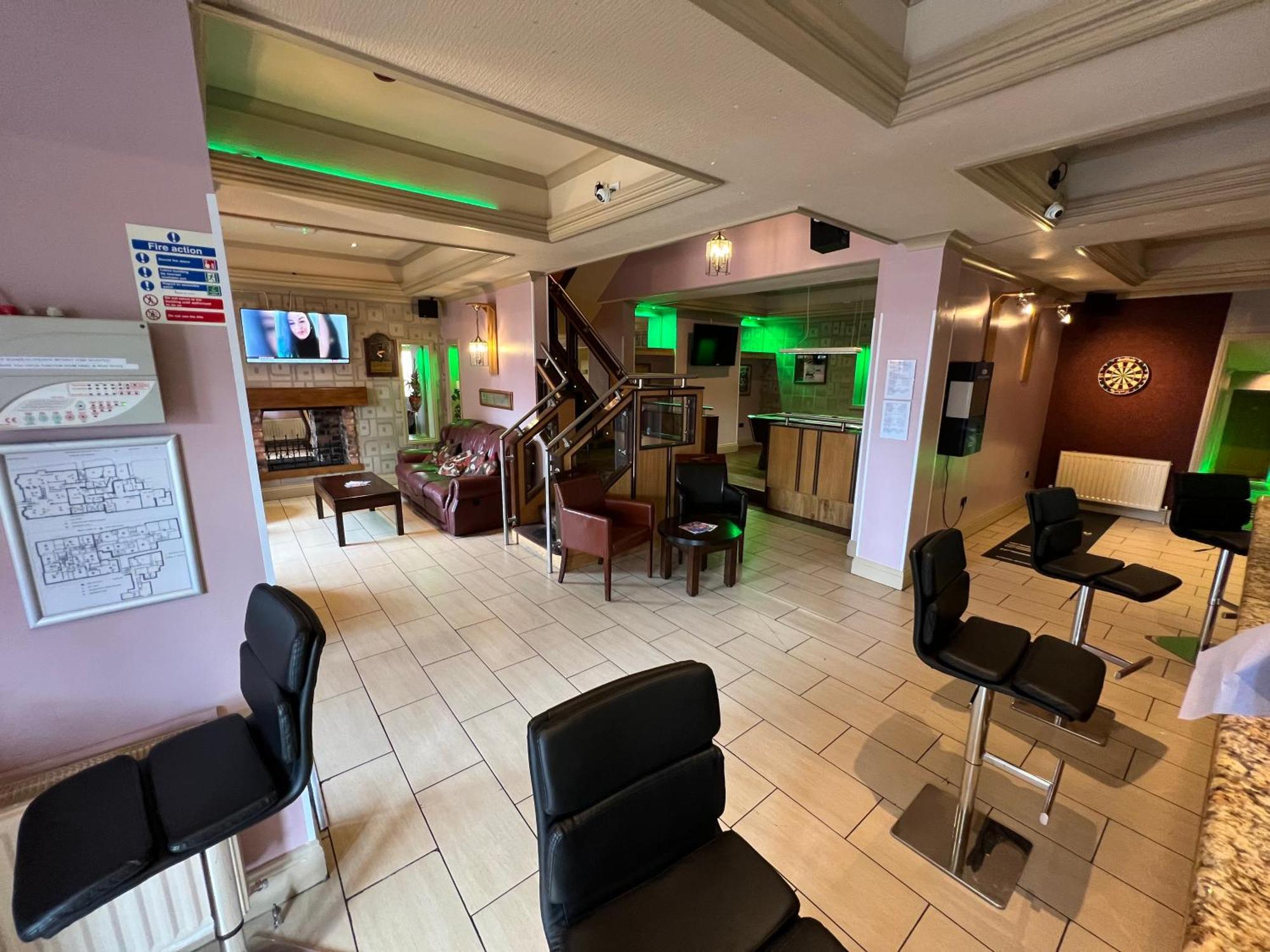 Southport Metro Hotel Экстерьер фото